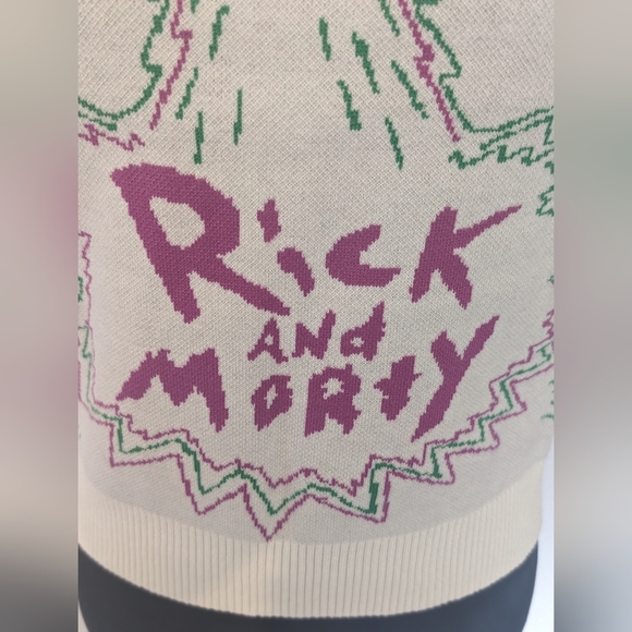 NWT Rick and Morty Sooooooper Soft Sweater - Picture 7 of 8